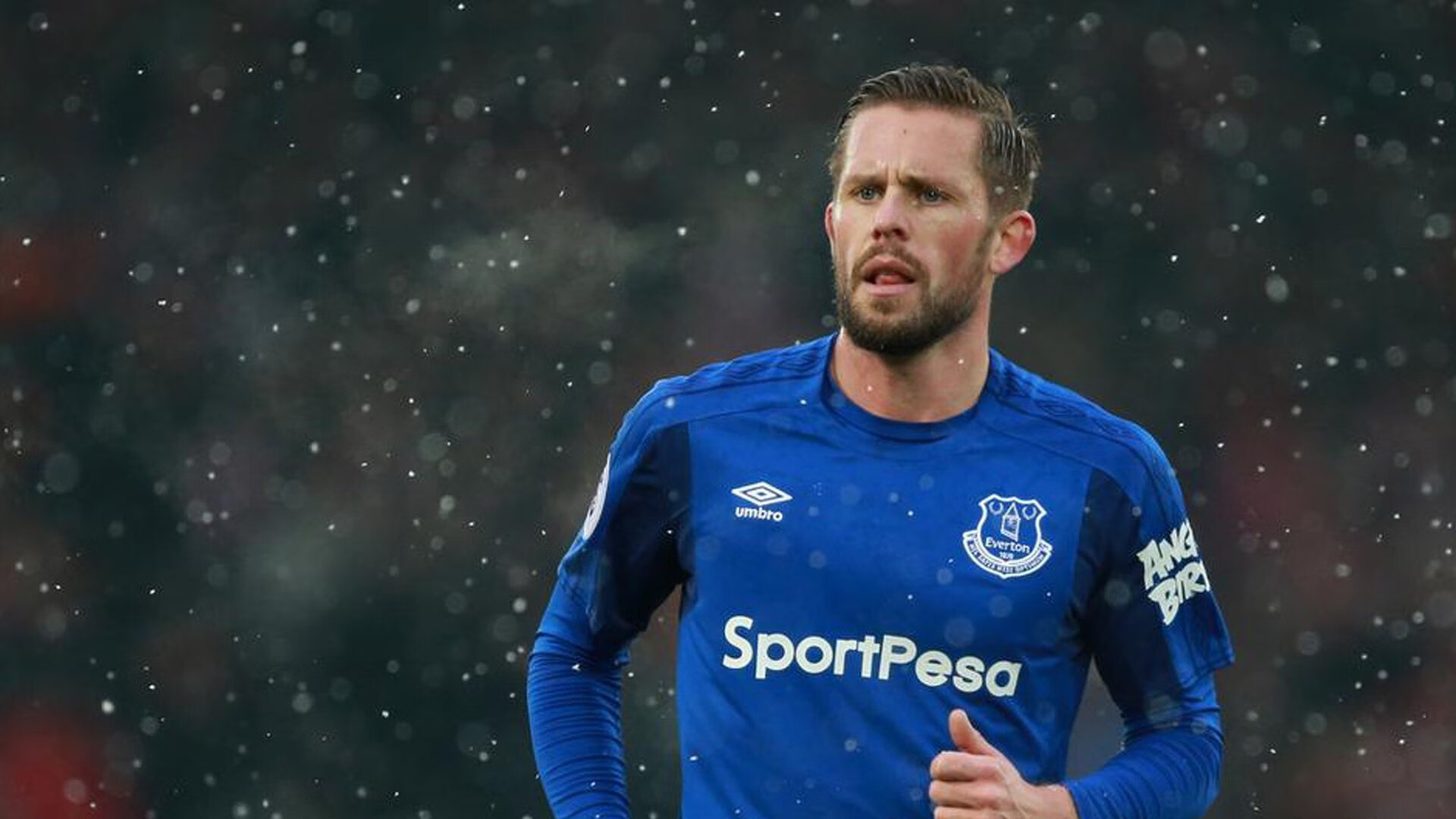 NBA赛况：湖人连胜终结，詹姆斯贡献40分仍遗憾落败，詹姆斯率领湖人夺冠